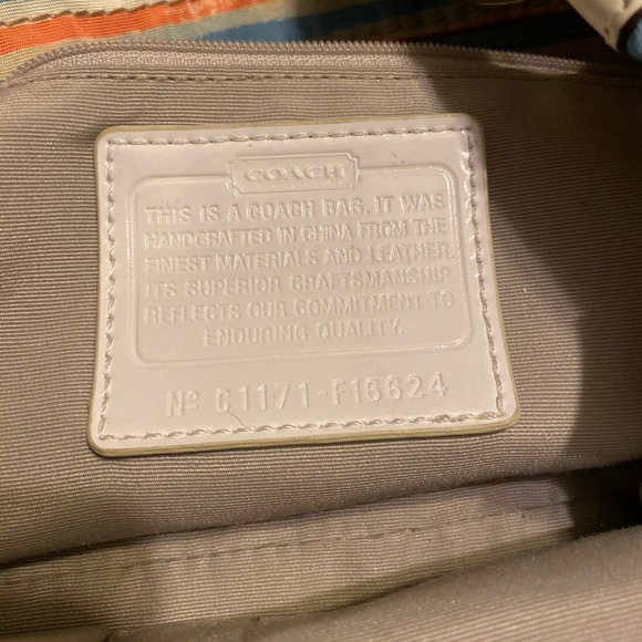 Used Coach summer bag - Picture 3 of 3